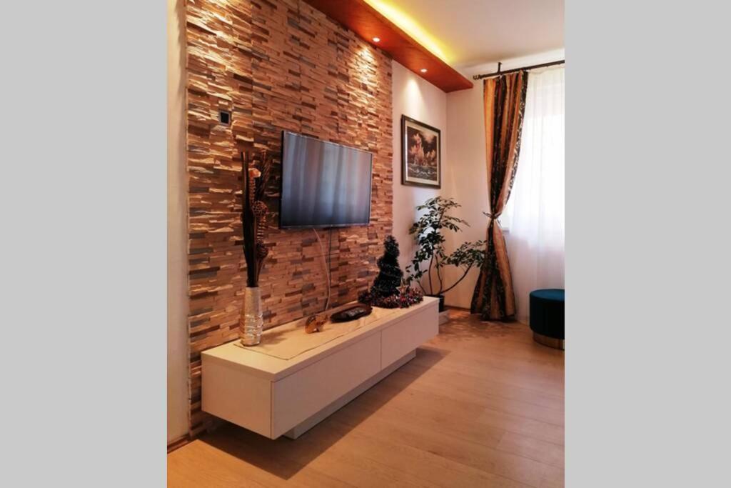 Oasis Felix Apartment Belgrade Exterior photo